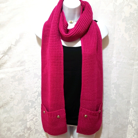 Michael Kors scarf with pocket on pink - Picture 5 of 16